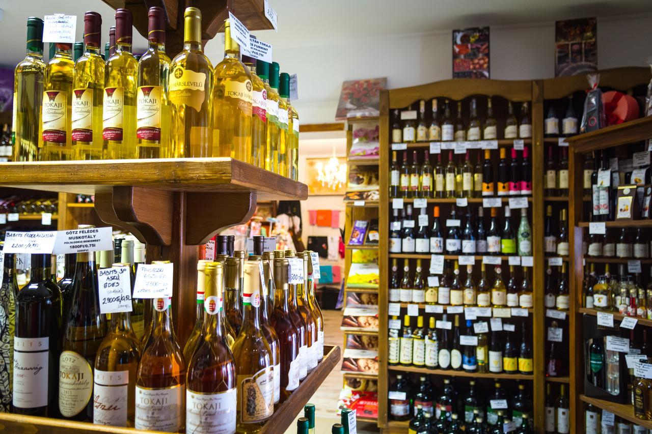 Vaskó Panzió Borpince Tokaj Exterior foto